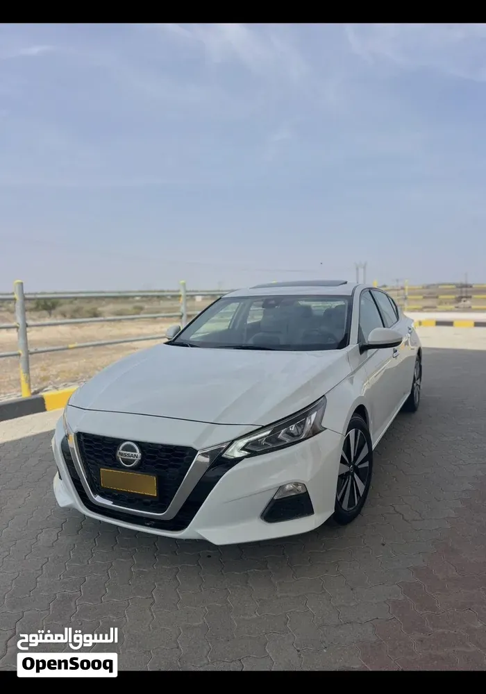 Nissan Altima 2022 photo 3
