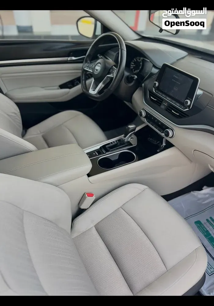 Nissan Altima 2022 photo 4