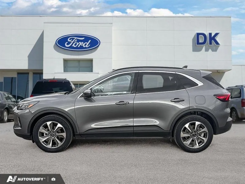 Ford Escape 2023 photo 3