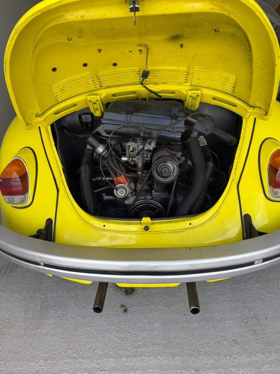 Volkswagen Beetle 1971 photo 2