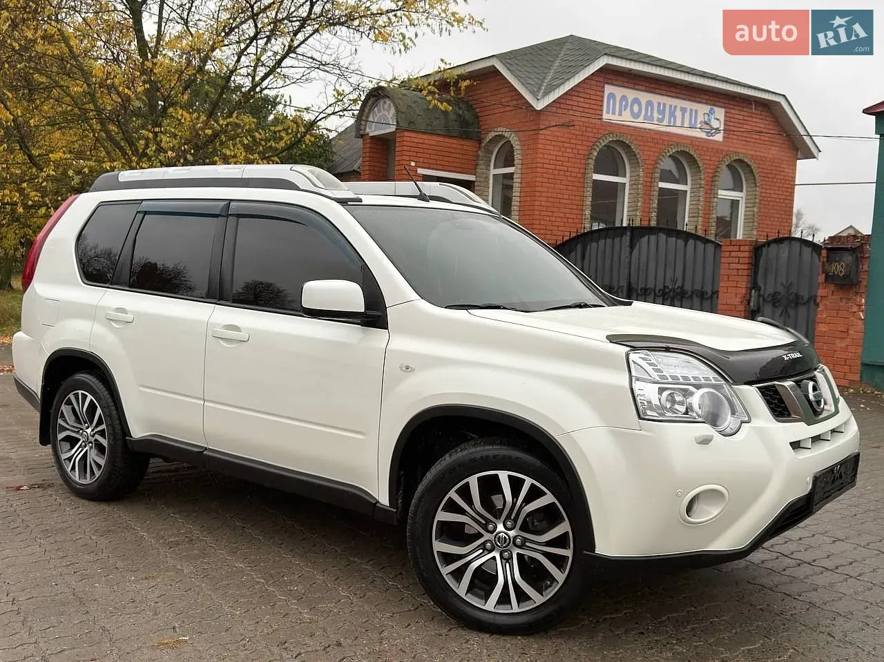 Nissan X-Trail 2014 photo 2