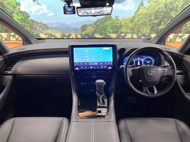 Toyota Alphard Z 2025 photo 2
