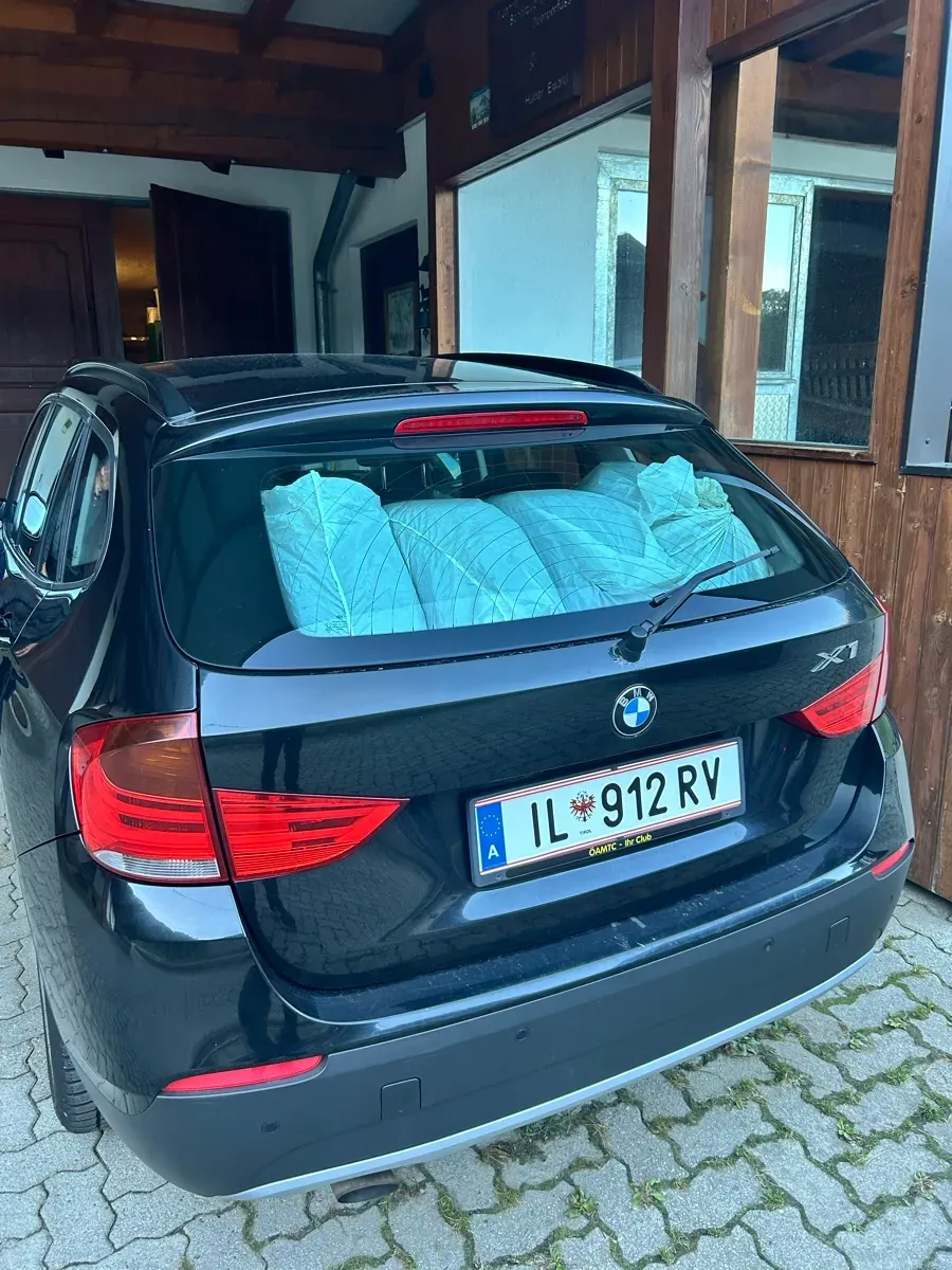 BMW X1 2010 photo 2