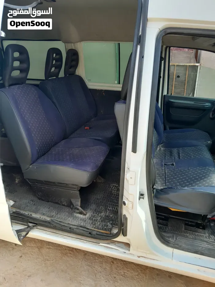 Peugeot Expert 2003 photo 2