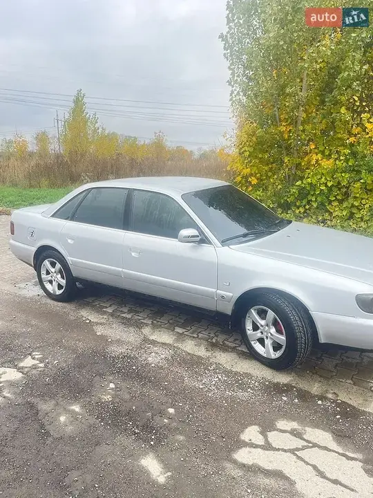 Audi A6 1995 photo 4