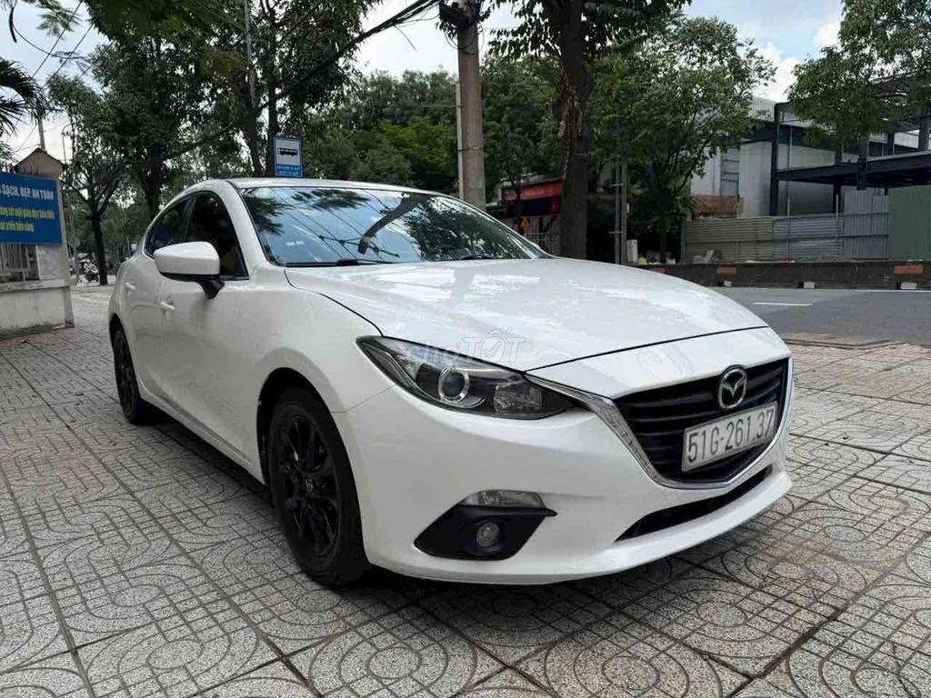 Mazda 3 2016 photo 3
