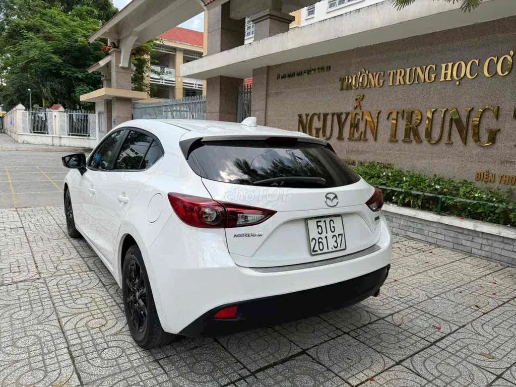 Mazda 3 2016 photo 4