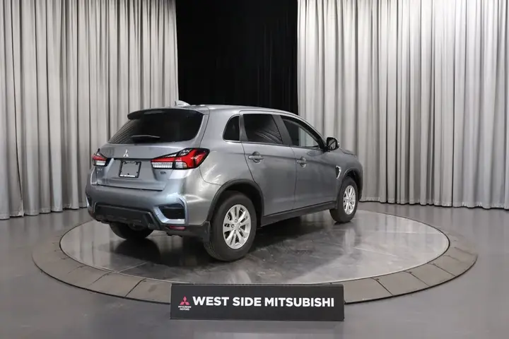 Mitsubishi Rvr 2027 photo 5