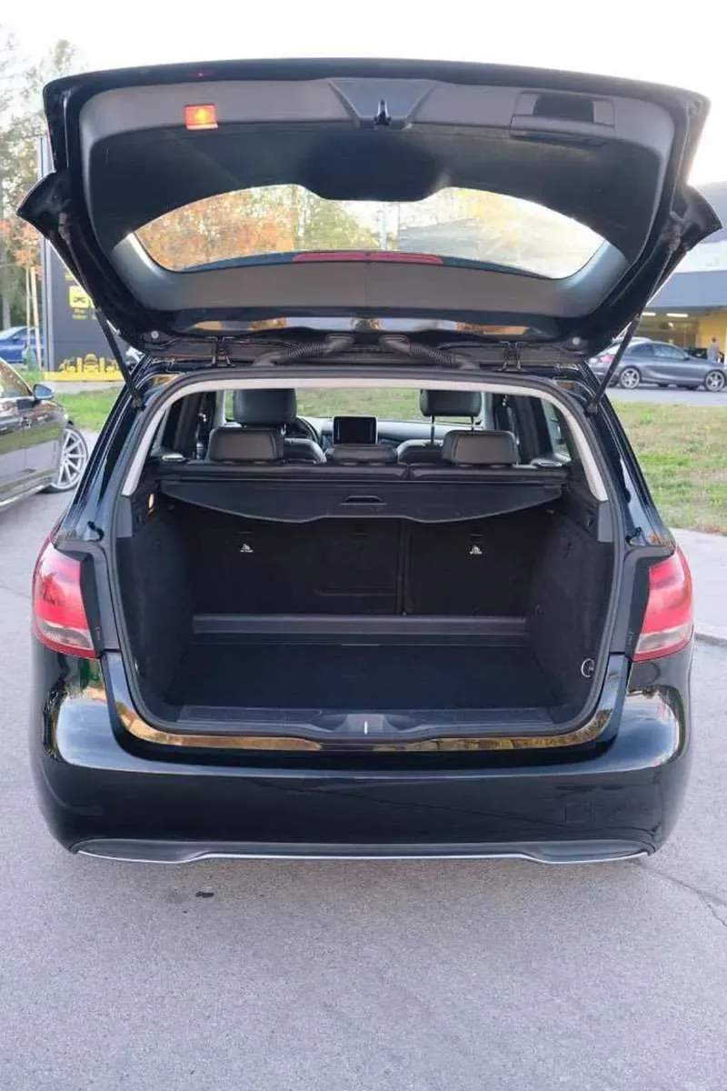 Mercedes-Benz B-Class 2018 photo 3
