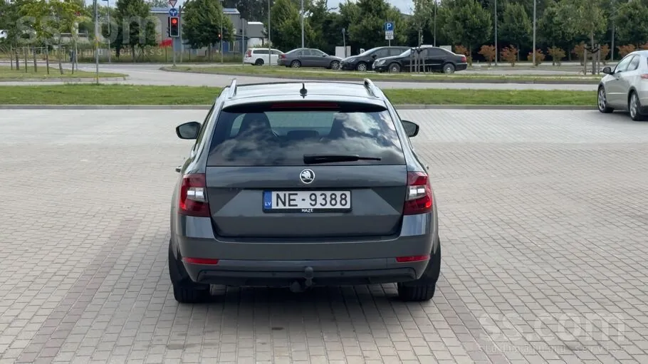 Skoda Octavia 2018 photo 3