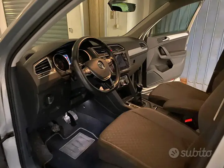 Volkswagen Tiguan 2017 photo 5