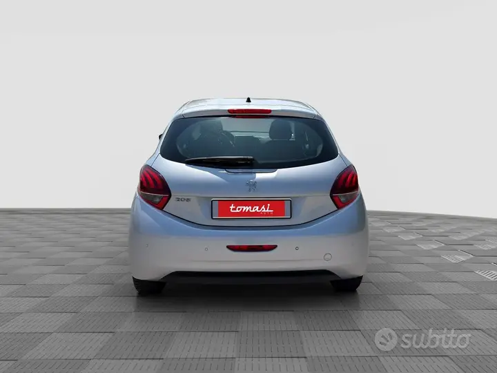 Peugeot 208 2018 photo 4