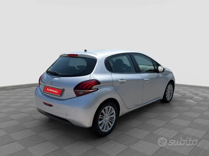 Peugeot 208 2018 photo 5