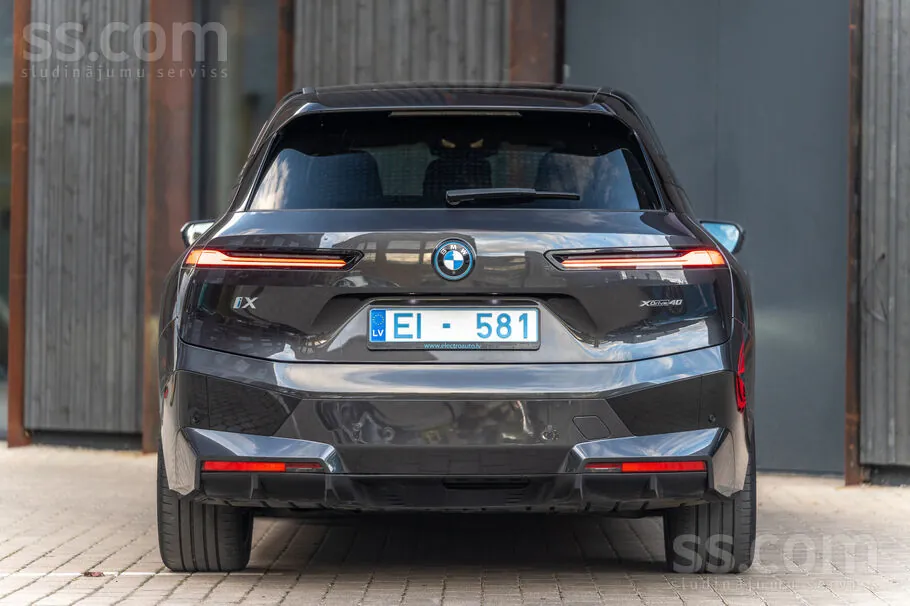 BMW Ix 2022 photo 5