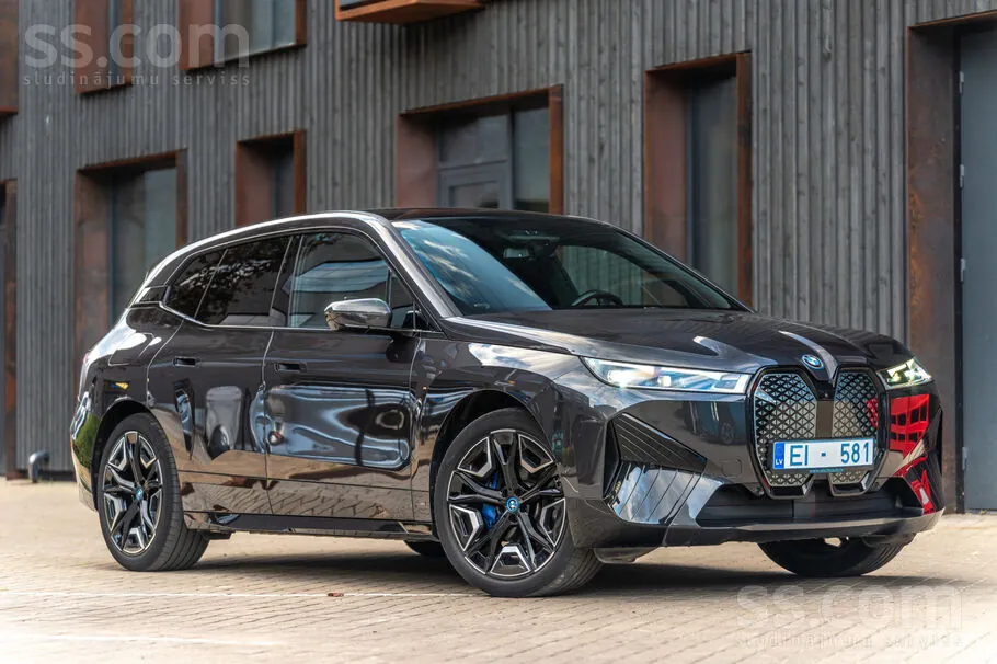 BMW Ix 2022 photo 2