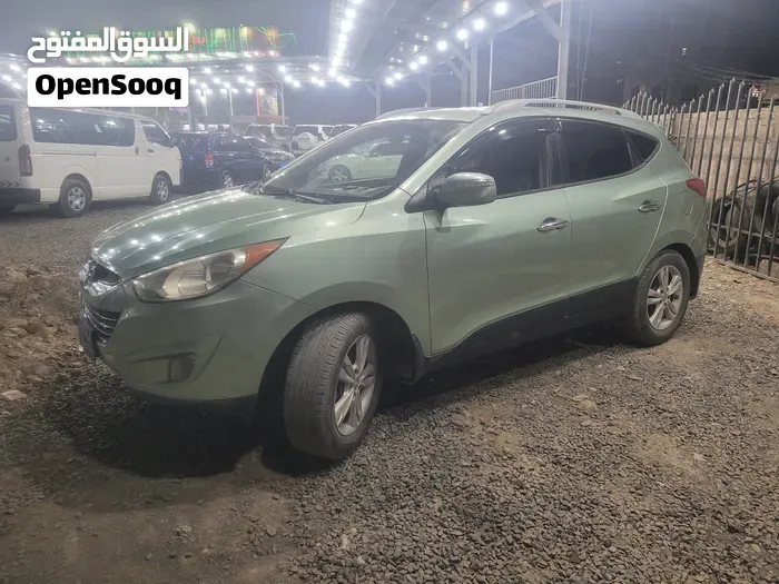 Hyundai Tucson 2012 photo 3