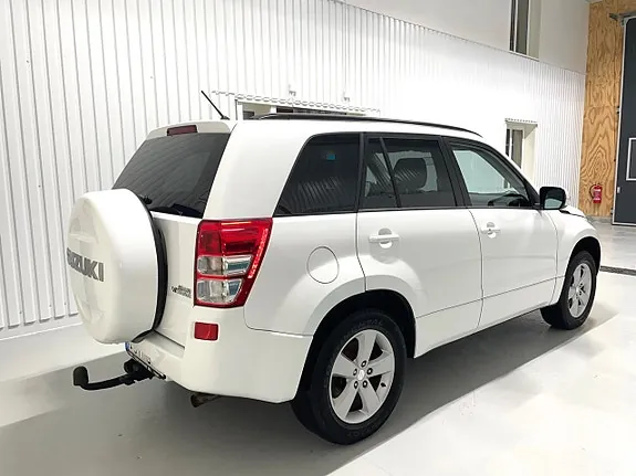 Suzuki Grand Vitara 2010 photo 4