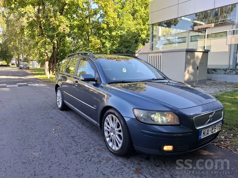 Volvo V50