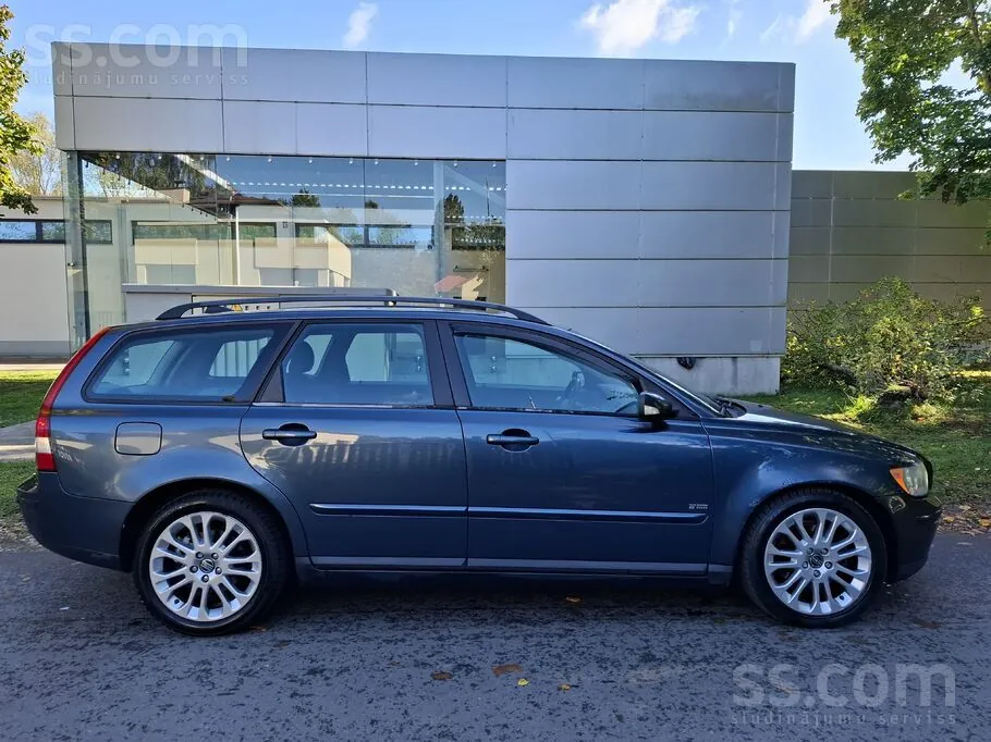 Volvo V50 2005 photo 4