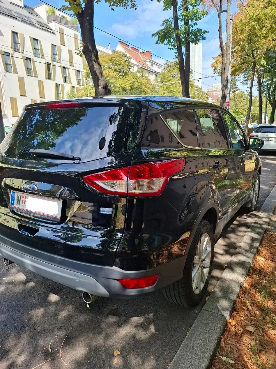 Ford Kuga 2015 photo 3