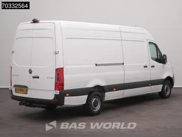 Mercedes-Benz Sprinter 2023 photo 2