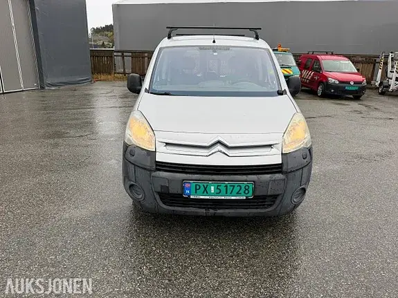 Citroen Berlingo 2009 photo 2
