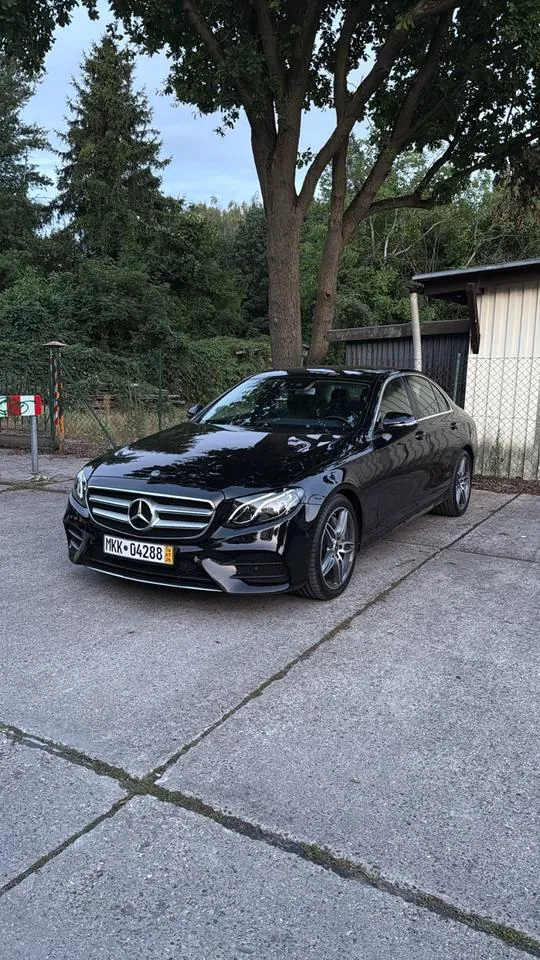 Mercedes-Benz E400