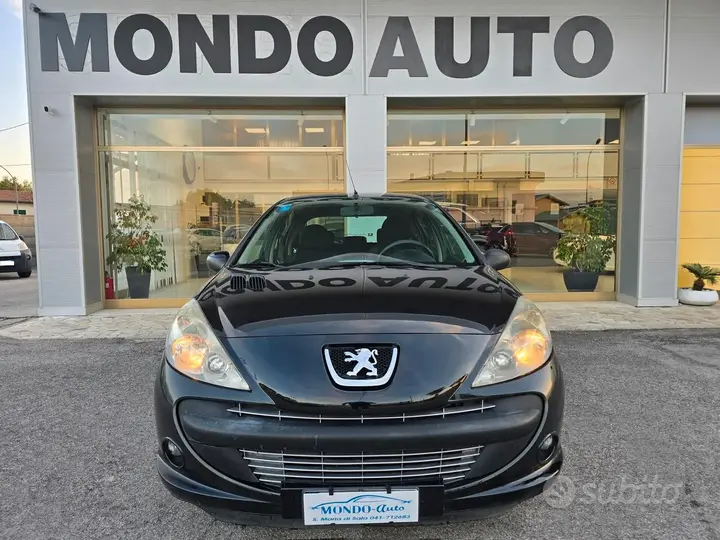 Peugeot 206