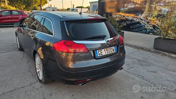 Opel Insignia 2010 photo 4