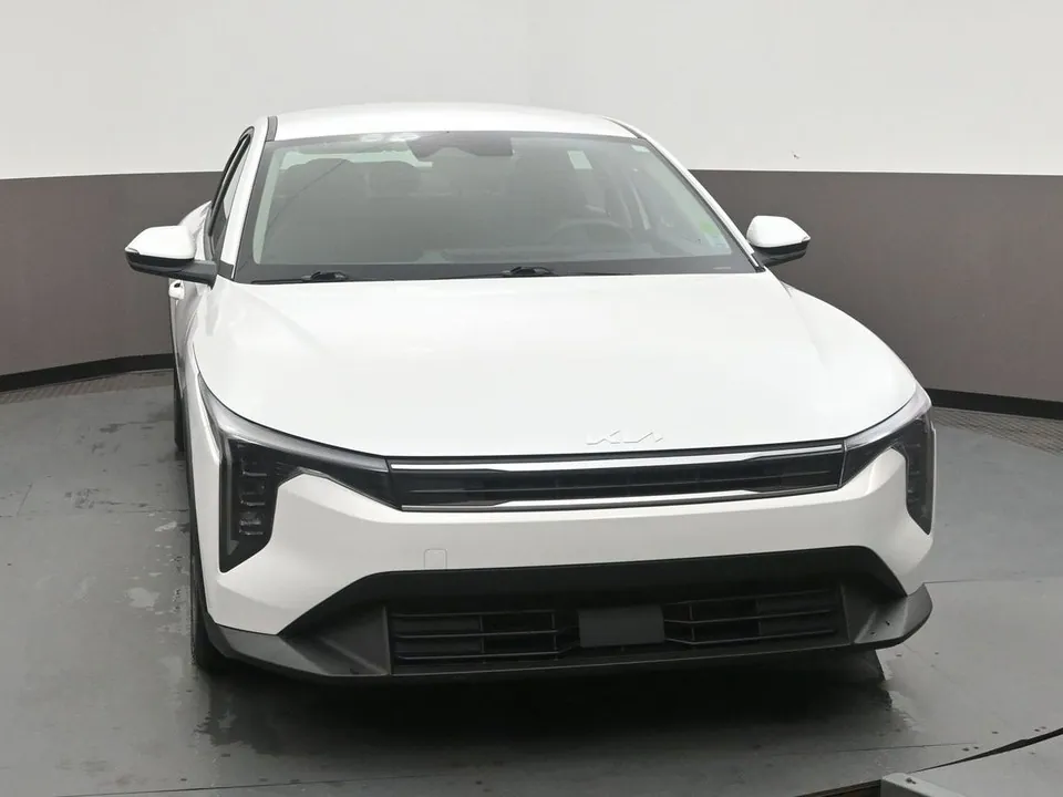 Kia K4 2025 photo 2
