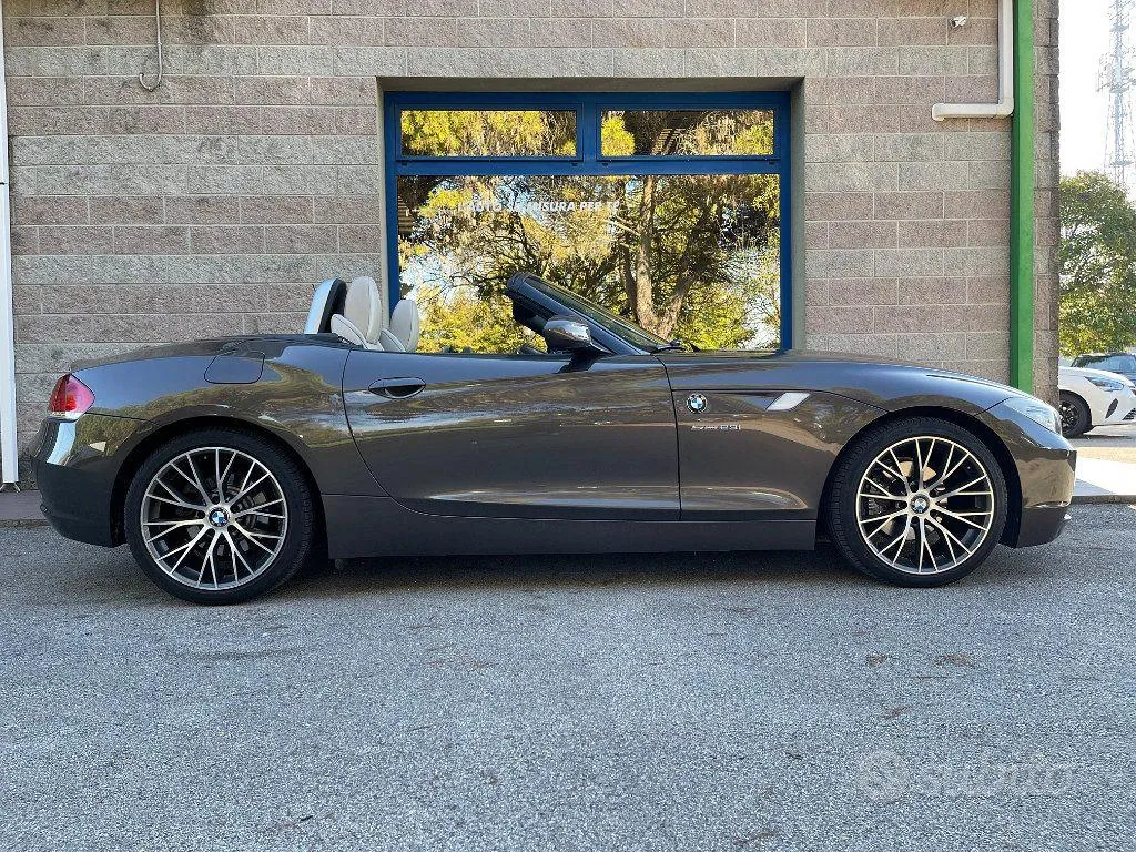 BMW Z4 2009 photo 2