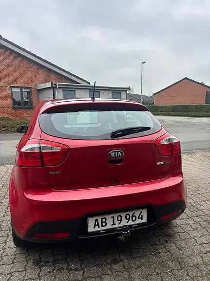 Kia Rio 2013 photo 5