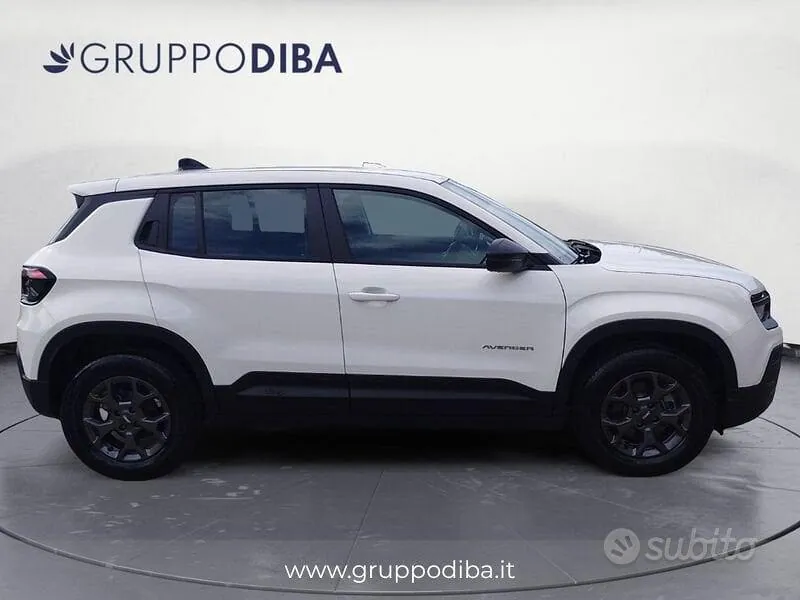 Jeep Avenger 2026 photo 4