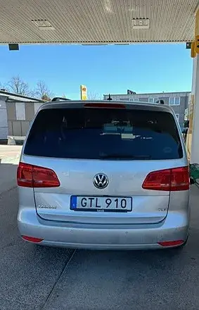Volkswagen Touran 2015 photo 2