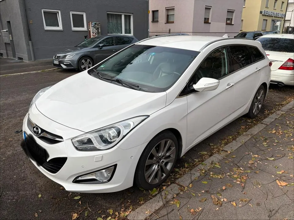 Hyundai I40