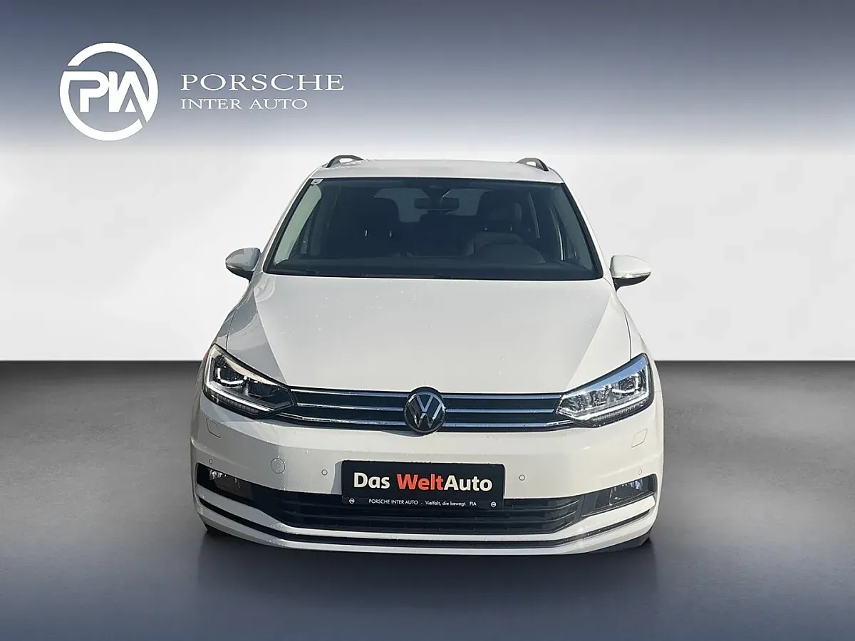 Volkswagen Touran 2026 photo 2