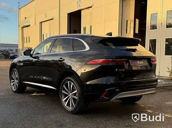Jaguar F-Pace 2021 photo 3