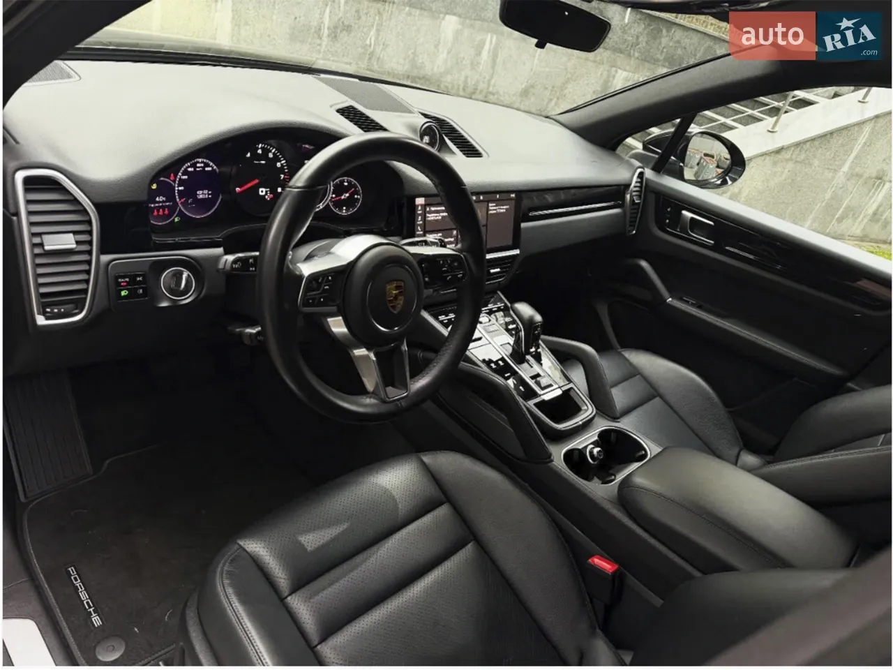 Porsche Cayenne 2020 photo 2