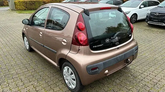 Peugeot 107 2014 photo 4
