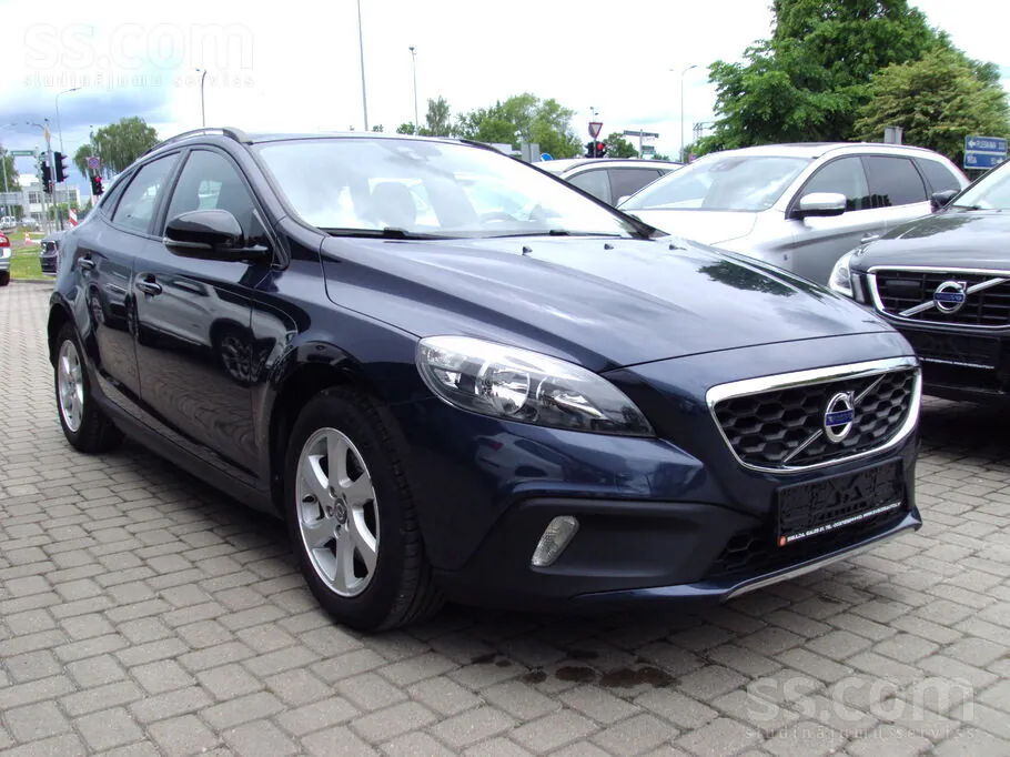Volvo V40 2013 photo 2