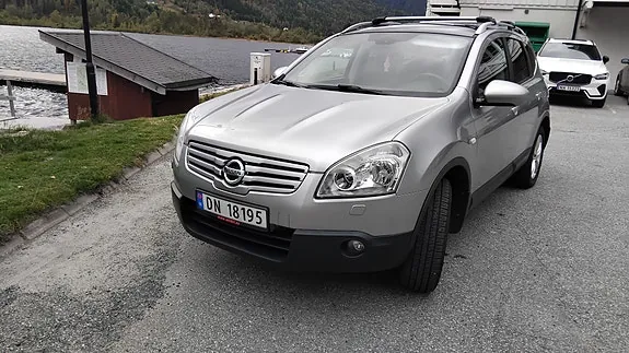 Nissan Qashqai+2