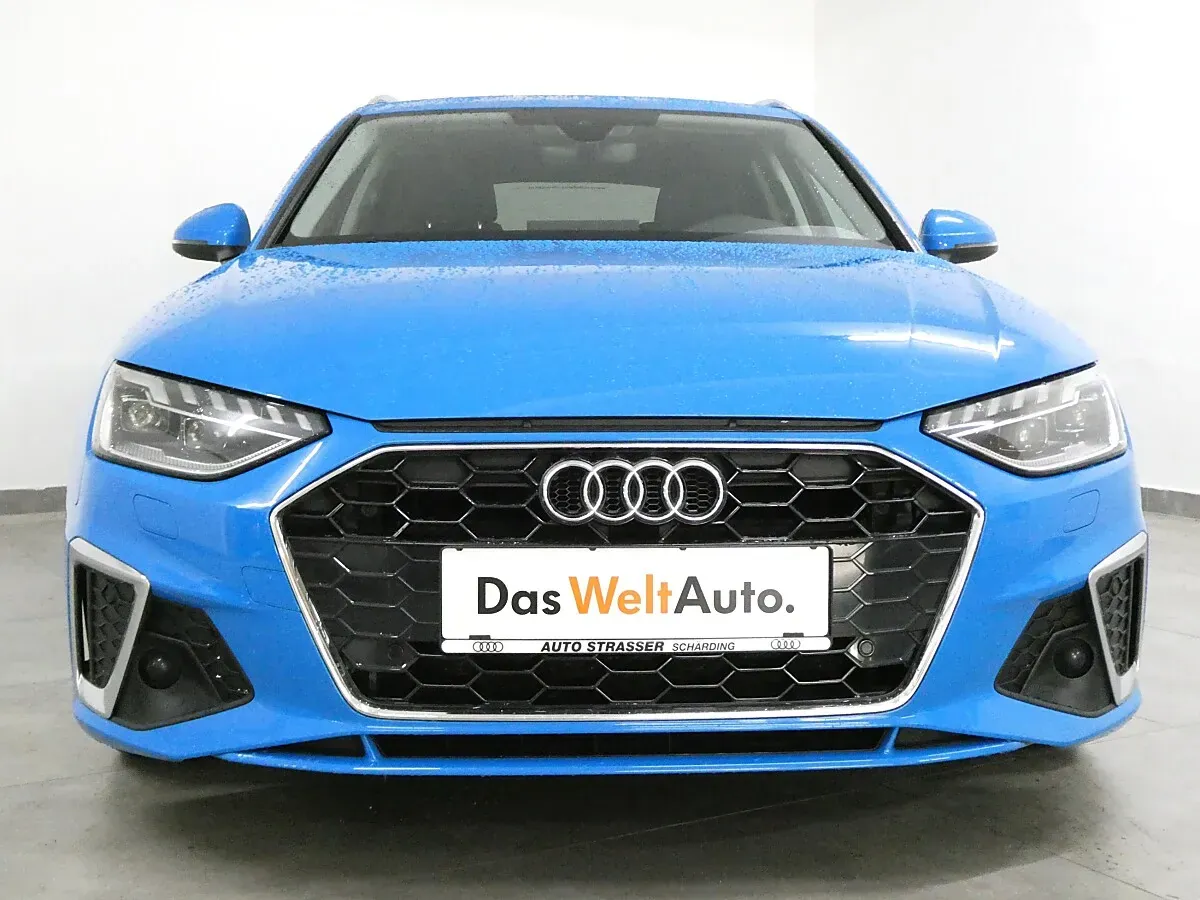 Audi A4 2020 photo 2