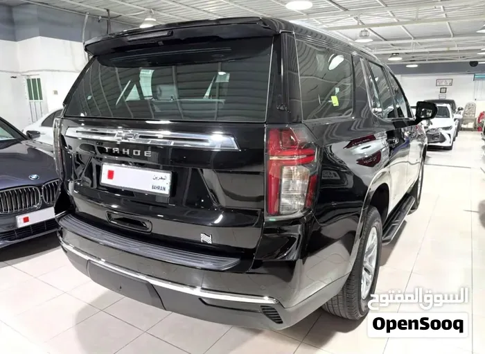 Chevrolet Tahoe 2023 photo 2