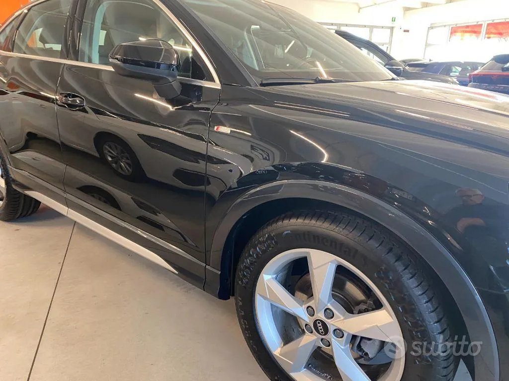 Audi Q3 2023 photo 5