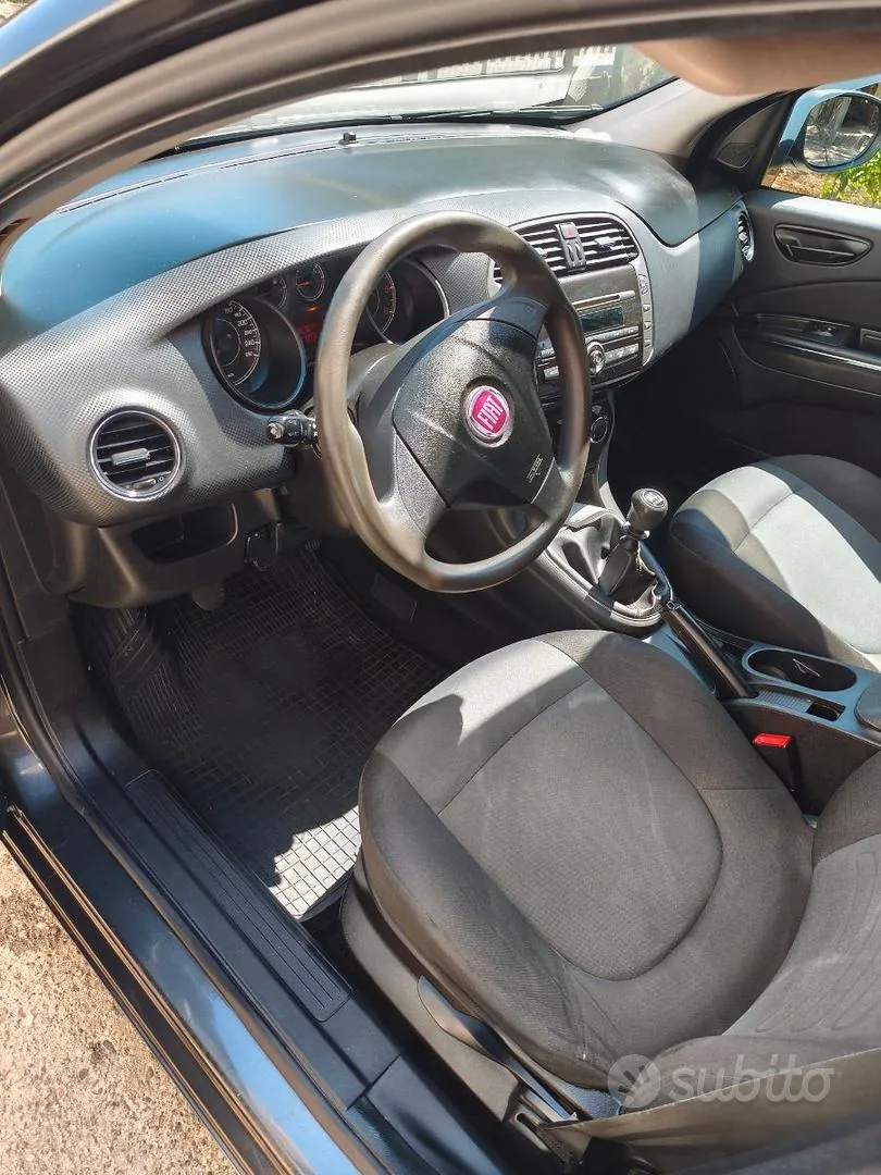 Fiat Bravo 2010 photo 2