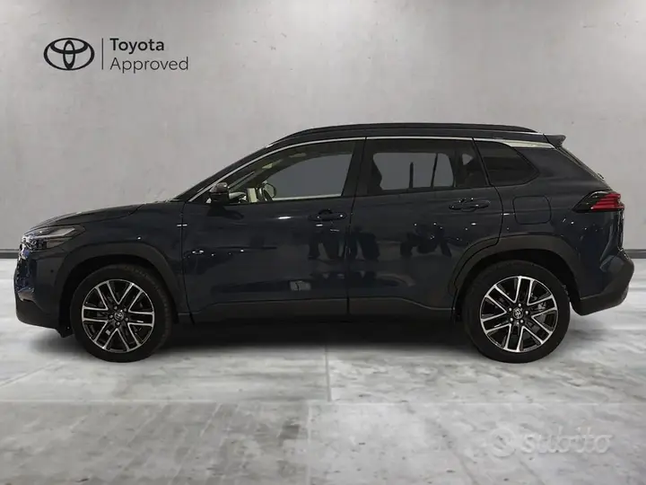 Toyota Corolla Cross 2025 photo 3