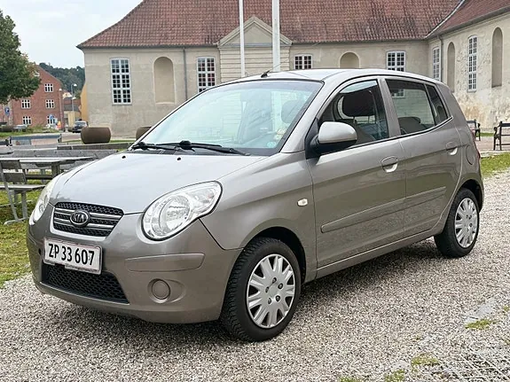 Kia Picanto 2008 photo 2