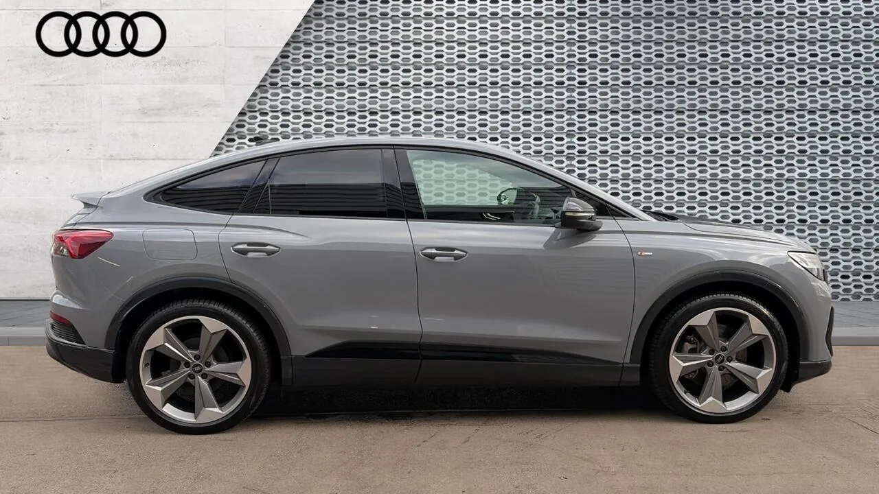 Audi Q4 E-Tron 2025 photo 4