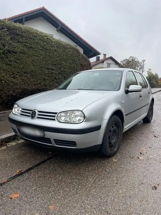 Volkswagen Golf 4