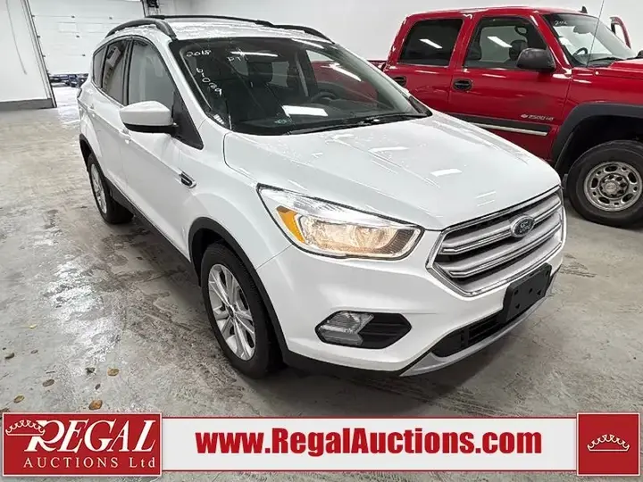 Ford Escape 2018 photo 2